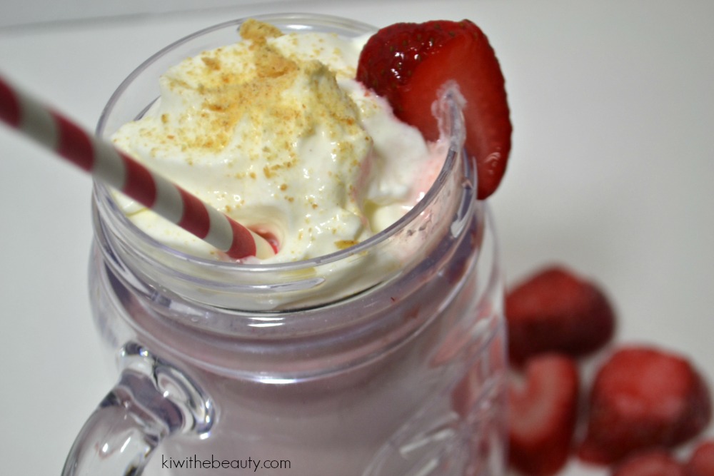 muller-me-moment-yogurt-smoothie-strawberry-cheesecake-pinterest7
