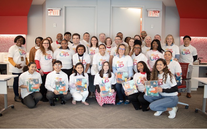 COMCAST CENTRAL DIVISION COLLABORATES WITH HAPPY HOPE FOUNDATION BUILDING SUPPLY KITS FOR HOSPITALIZED CHILDREN